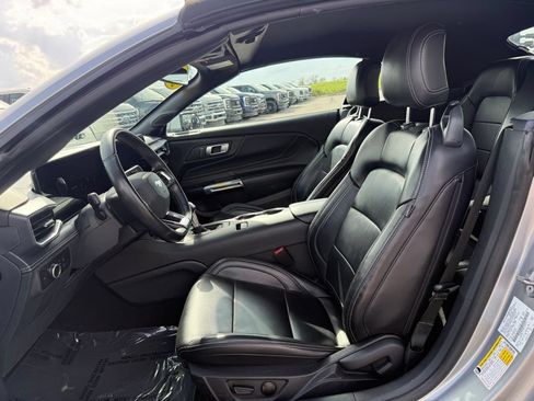 Used 2024 Ford Mustang Premium RWD image 5
