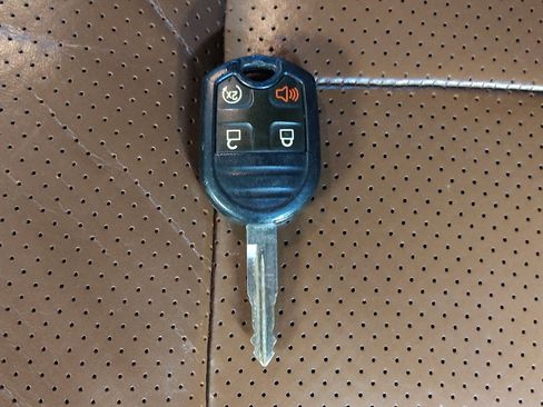 Used 2013 Ford F150 Platinum RWD image 32