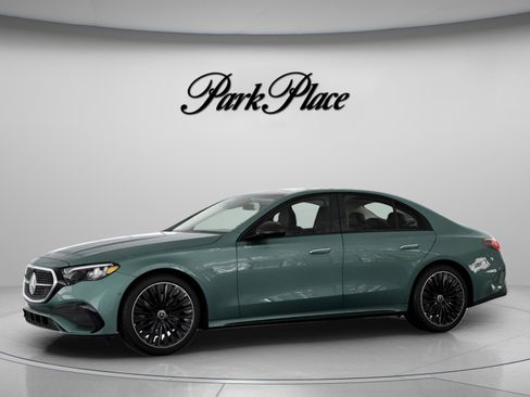 New 2026 Mercedes-Benz E 350 Sedan image 3