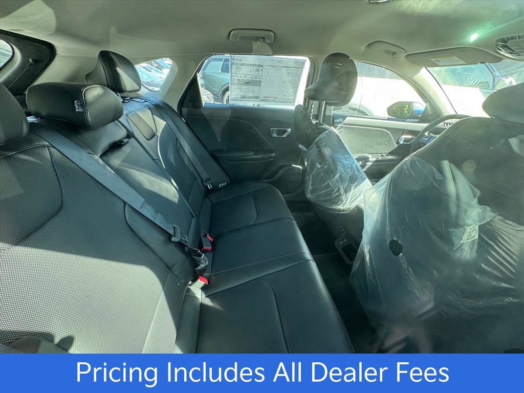 New 2027 Kia K4 EX FWD image 4