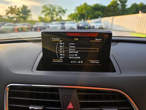 Used 2018 Audi Q3 2.0T Premium image 36