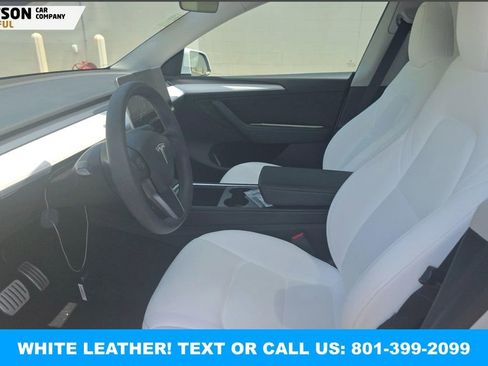 Used 2023 Tesla Model Y Performance AWD/4WD image 17