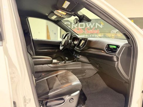 Used 2022 Dodge Durango GT RWD image 14