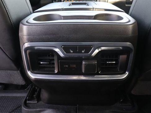 Used 2020 Chevrolet Silverado 1500 High Country w/ Technology Package image 19