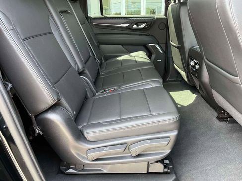 Certified 2023 GMC Yukon XL Denali AWD/4WD image 21