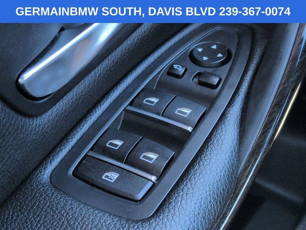 Used 2017 BMW 330i xDrive Sedan AWD/4WD image 27