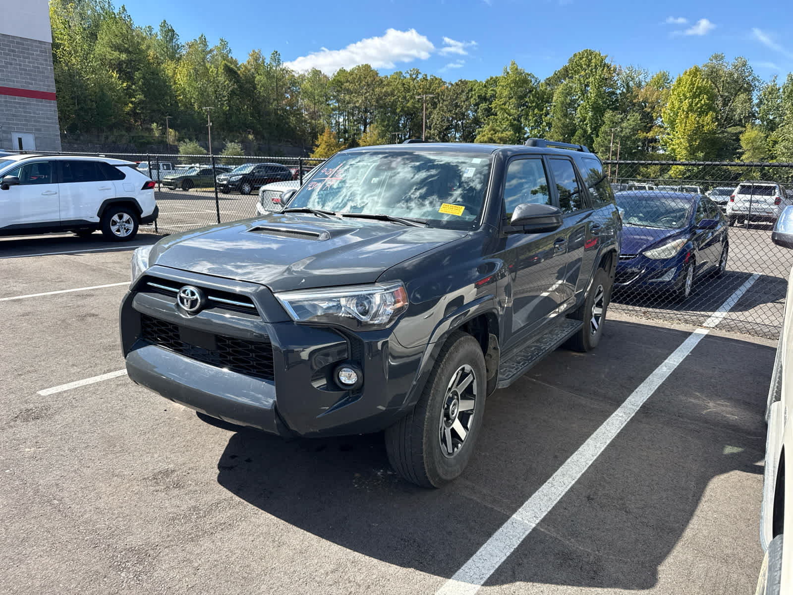 Used 2024 Toyota 4Runner TRD Off-Road AWD/4WD image 6