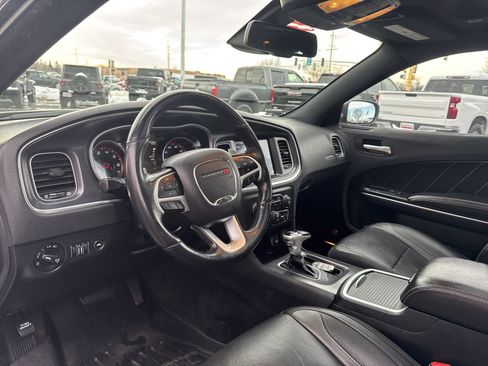Used 2018 Dodge Charger GT image 18