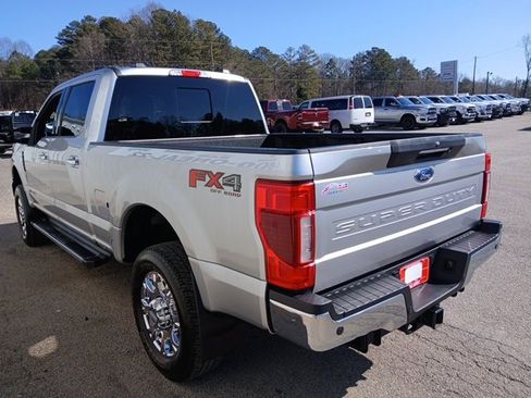 Used 2022 Ford F350 Lariat w/ Lariat Ultimate Package image 9