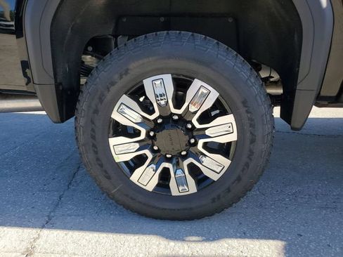 New 2026 GMC Sierra 3500 Denali AWD/4WD image 6