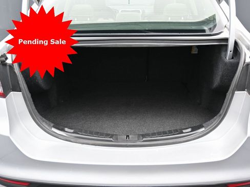 Used 2018 Ford Fusion S image 15