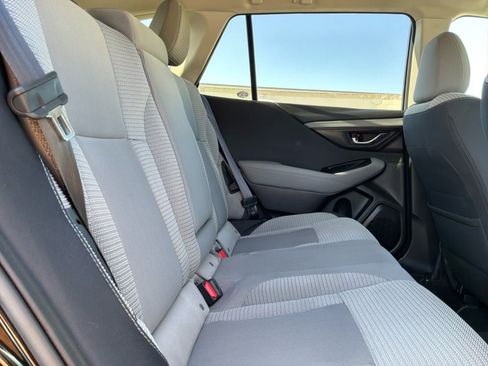 Used 2023 Subaru Outback Premium AWD/4WD image 21