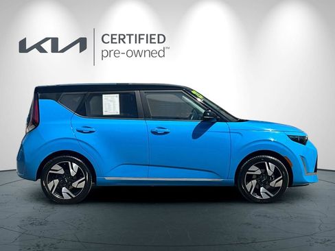 Certified 2023 Kia Soul GT-Line FWD image 3