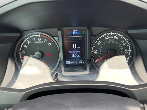 Used 2023 Toyota Tacoma SR AWD/4WD image 12