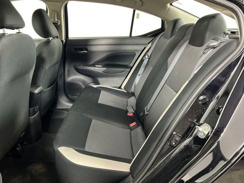 Used 2021 Nissan Versa SV image 17