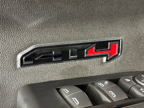 Certified 2025 GMC Sierra 1500 AT4 AWD/4WD image 27