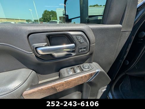 Used 2021 GMC Sierra 2500 Denali w/ Denali Ultimate Package AWD/4WD image 14