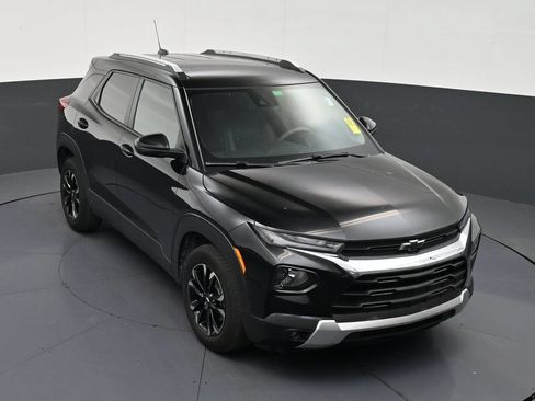 Used 2023 Chevrolet TrailBlazer LT FWD image 18
