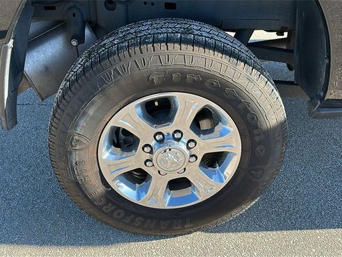 Used 2024 RAM 2500 Big Horn w/ Bed Utility Group image 11