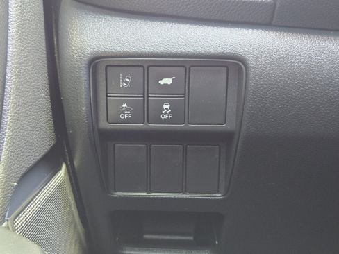 Used 2020 Honda CR-V Touring image 17