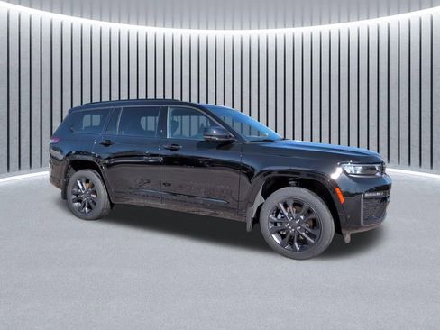 New 2026 Jeep Grand Cherokee L Limited image 3