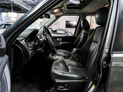 Used 2015 Land Rover LR4 HSE LUX AWD/4WD image 4