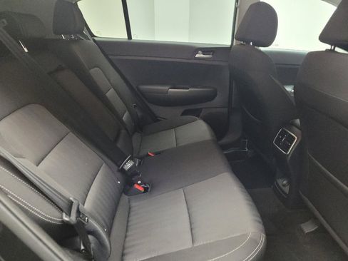 Used 2020 Kia Sportage LX AWD/4WD image 19