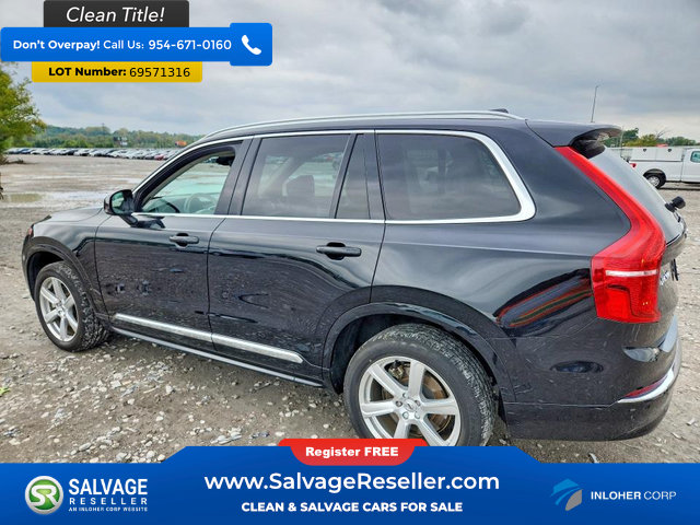 Used 2024 Volvo XC90 B5 Core AWD/4WD image 3