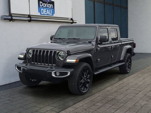 Used 2022 Jeep Gladiator Sport image 7