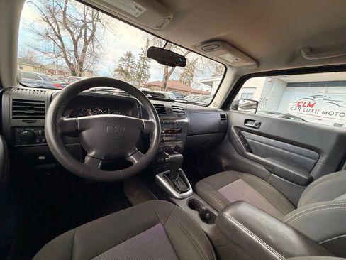 Used 2010 HUMMER H3 AWD/4WD image 28