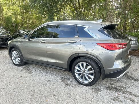 Used 2019 INFINITI QX50 Essential w/ Premium Heat Package FWD image 6