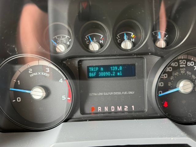 Used 2013 Ford F550 Luxury w/ Payload Upgrade Pkg RWD image 4