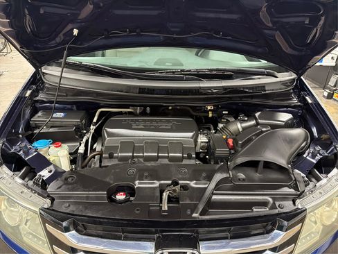 Used 2015 Honda Odyssey LX image 9