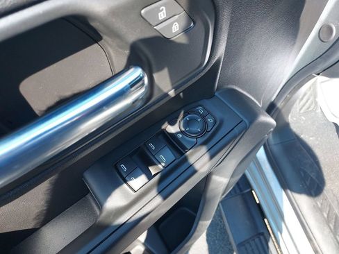 New 2026 Chevrolet Silverado 1500 Custom AWD/4WD image 19
