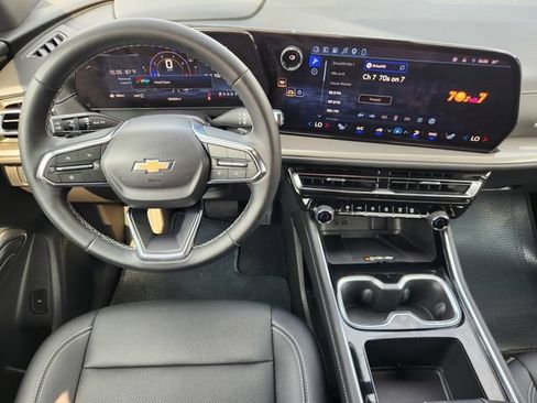 Certified 2026 Chevrolet Traverse LT AWD/4WD image 27