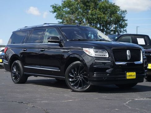 Used 2020 Lincoln Navigator L Reserve w/ Equipment Group 208A Reserve AWD/4WD image 2