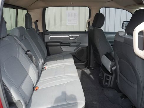 Used 2019 RAM 1500 Big Horn AWD/4WD image 23