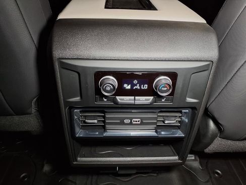 New 2026 GMC Hummer EV 4x4 Crew Cab image 12