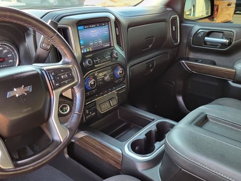 Used 2021 Chevrolet Silverado 1500 RST AWD/4WD image 24