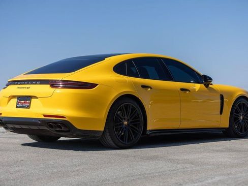 Used 2018 Porsche Panamera 4S AWD/4WD image 24