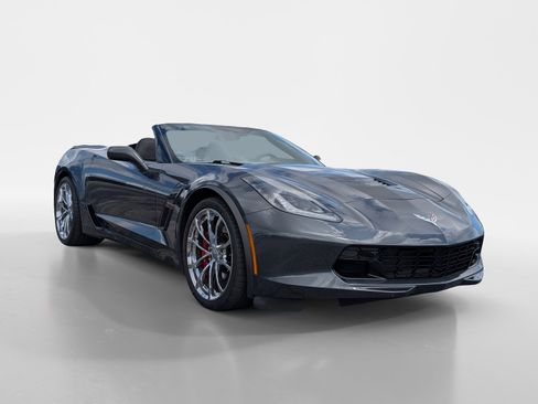 Used 2017 Chevrolet Corvette Grand Sport image 2