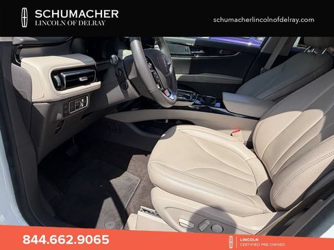 Certified 2023 Lincoln Nautilus FWD w/ Premium Package image 12
