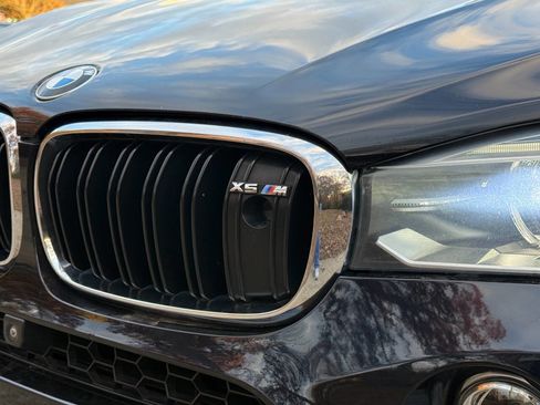 Used 2016 BMW X5 M image 27