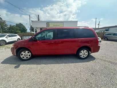Used 2009 Dodge Grand Caravan SE w/ Climate Group