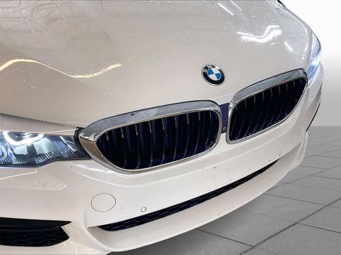 Used 2017 BMW 530i RWD image 29