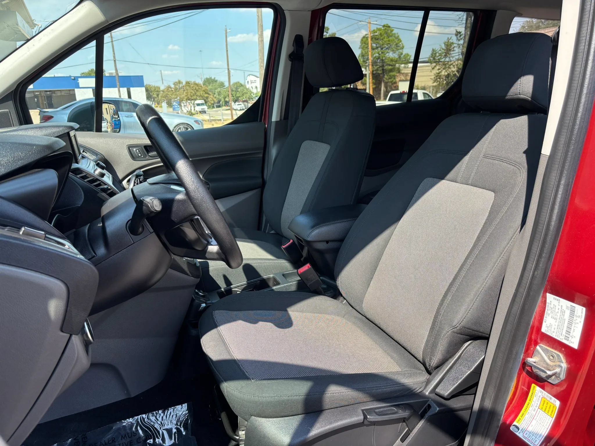 Used 2019 Ford Transit Connect XL FWD image 14