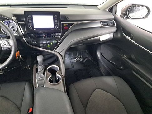 Used 2024 Toyota Camry LE image 17