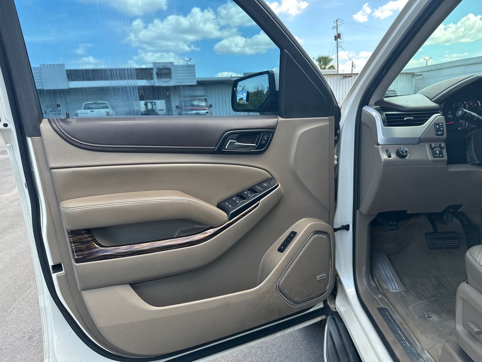 Used 2015 GMC Yukon XL SLT w/ Open Road Package RWD image 10