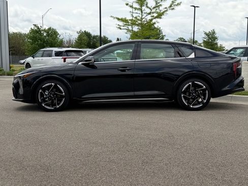 Used 2025 Kia K4 GT-Line w/ GT-Line Sunroof Package FWD image 3