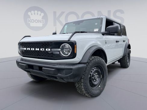 New 2026 Ford Bronco Big Bend AWD/4WD image 1